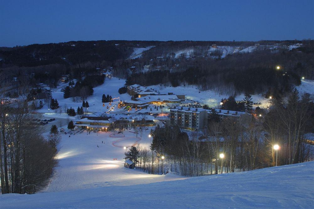 Horseshoe Resort Barrie Exterior photo